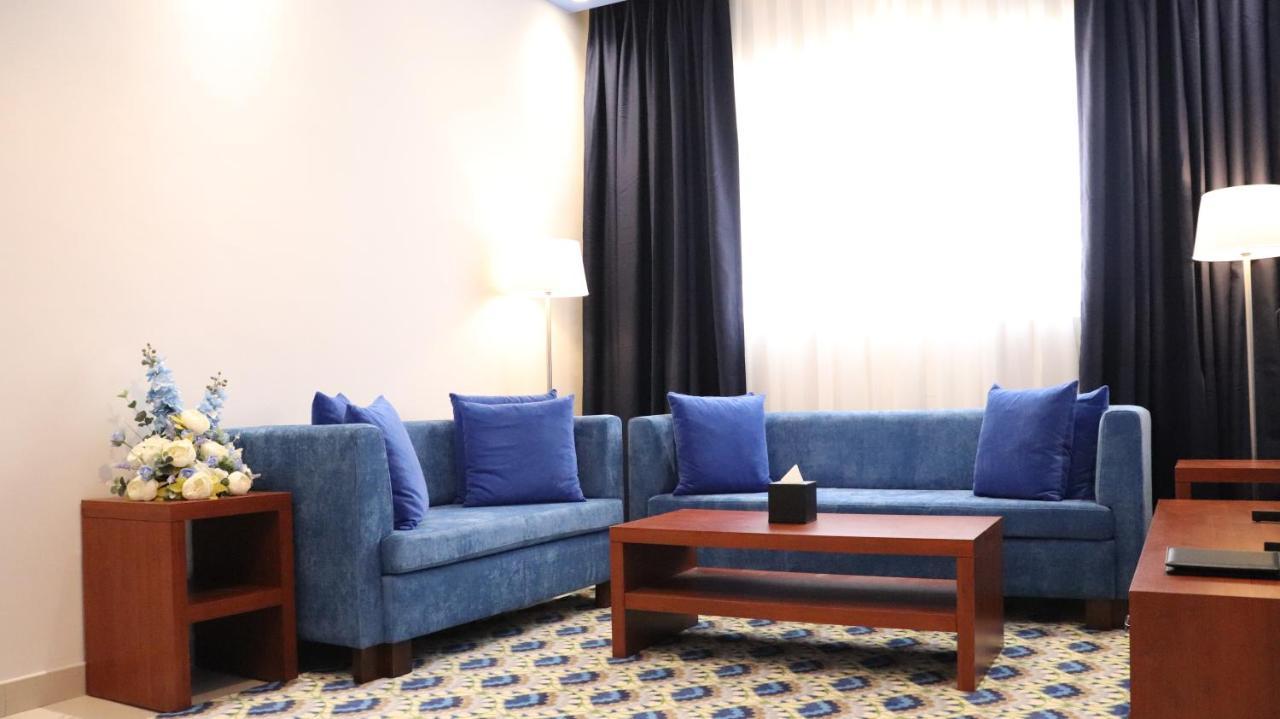 Al Riyadh Hotel Apartments Abu Dhabi Exterior photo