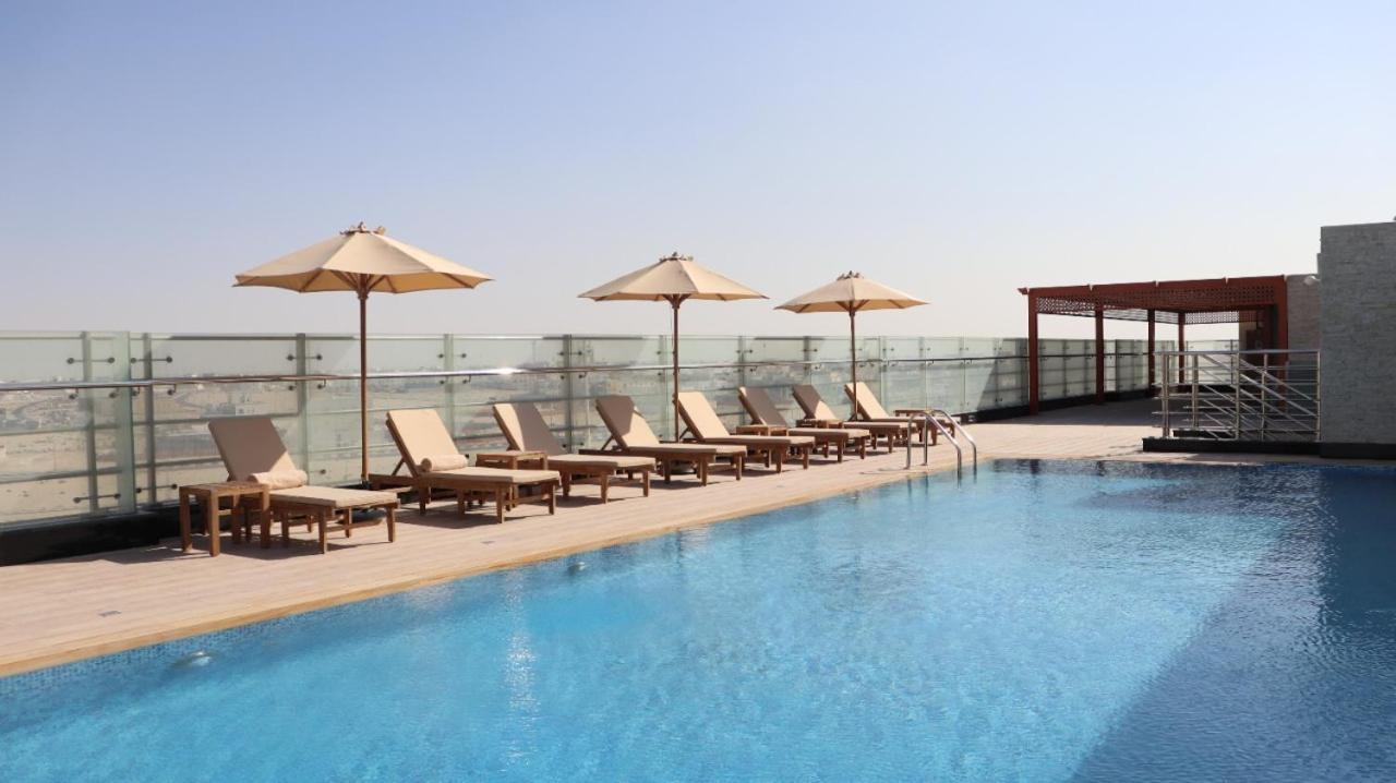 Al Riyadh Hotel Apartments Abu Dhabi Exterior photo